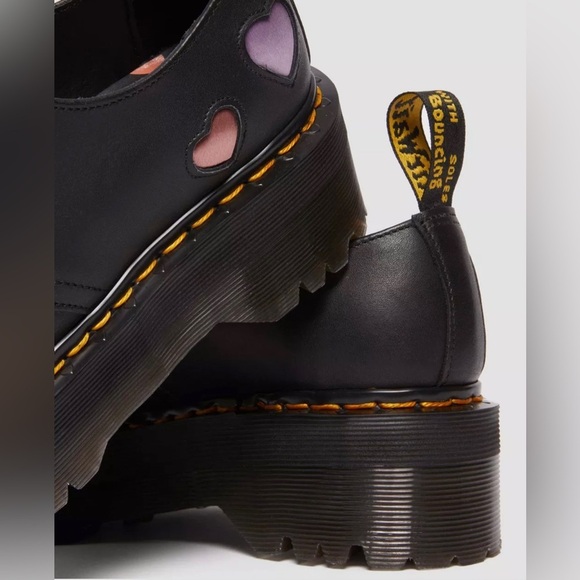 Dr. Martens 1461 Heart Platform Derby Women’s Hearts Quad Oxford shoes size 8